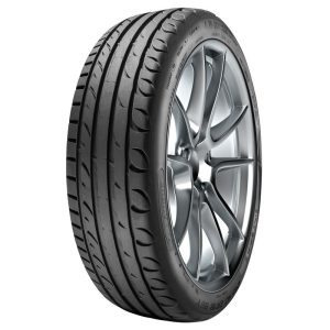 Taurus ULTRA HIGH PERFORMANCE 235/35 R19 91Y XL